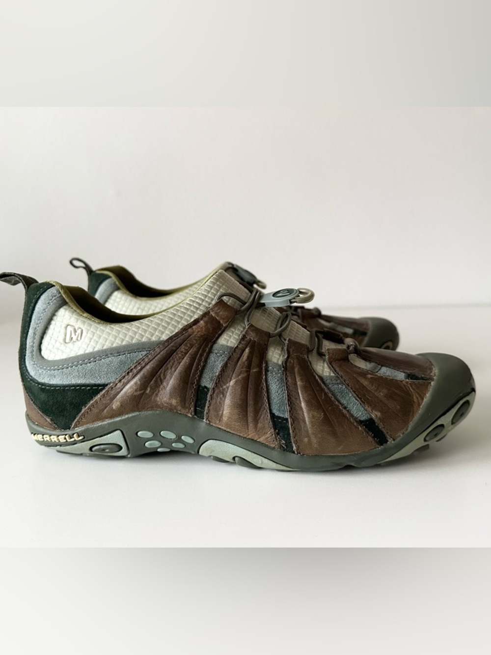 Merrell Caper Desert Sage Leather Trail Shoes - Women's 8.5
